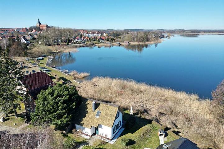 Ferienhaus für 4 Personen, mit Terrasse und Garten in Mecklenburg-Schwerin
