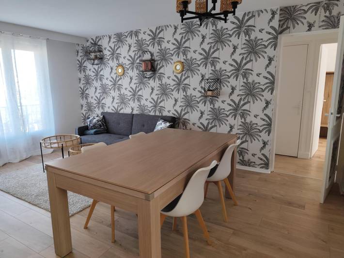 Hel lejlighed, L'Eskale 3 Bedrooms 6 Guests in Valence, Valence Området