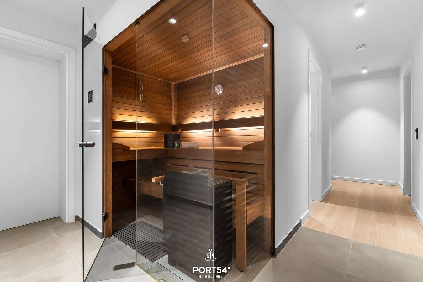 Ganze Wohnung, Manhattan Suite Neuer Luxus über 2 Etagen mit Finnischer und Infrarot Sauna in List (Sylt), Sylt