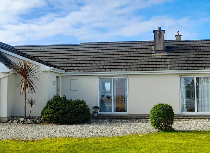 Ferienhaus für 7 Personen, mit Garten in County Galway