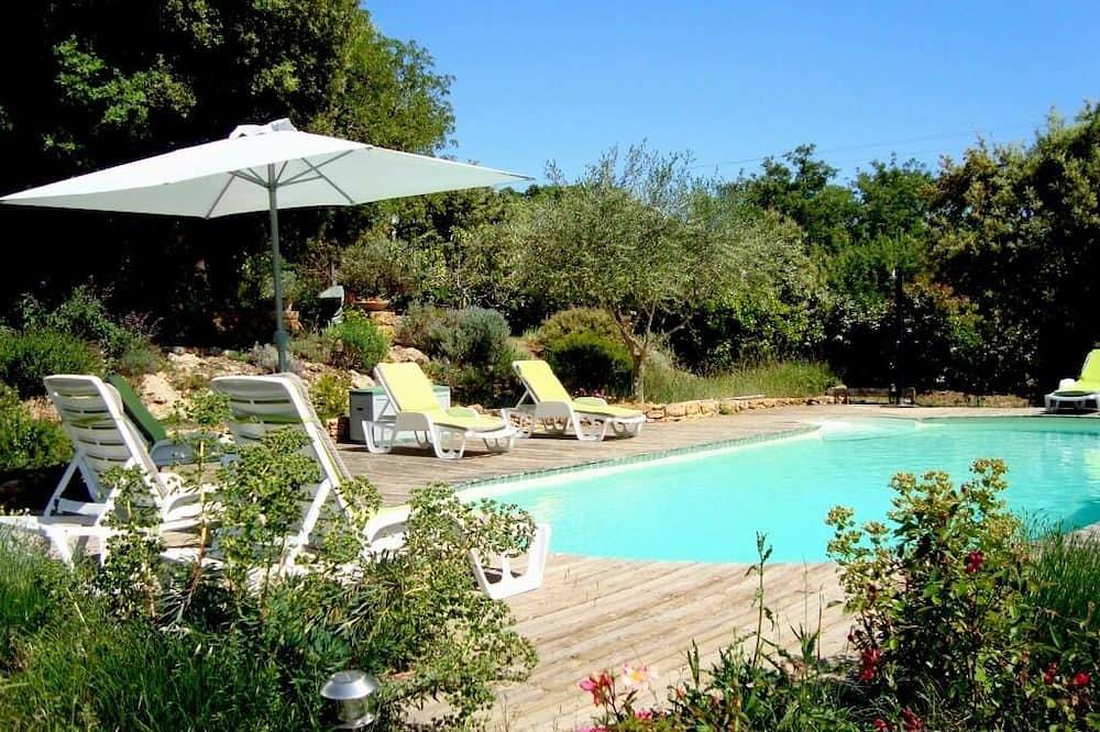 Casa ecológica 6 personas con terrazas y gran piscina in Salernes, Region de Draguignan