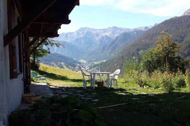 Chalet pour 4 personnes, avec Terrasse et Jardin dans Queyras