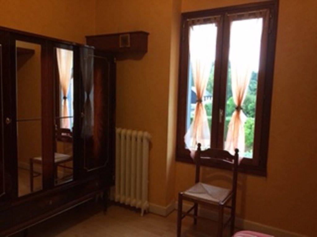Appartement entier, Location saisonnière la Bourboule in Murat-le-Quaire, Parc naturel régional des Volcans d'Auvergne
