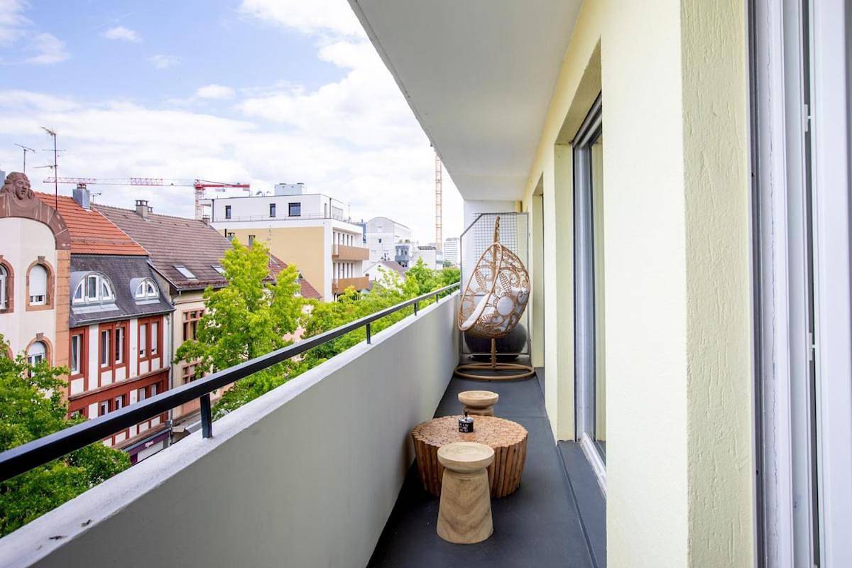 Apartamento inteiro, Suite Dreams - Balnéo & Sauna in Saint-Louis, Mulhouse (Região)