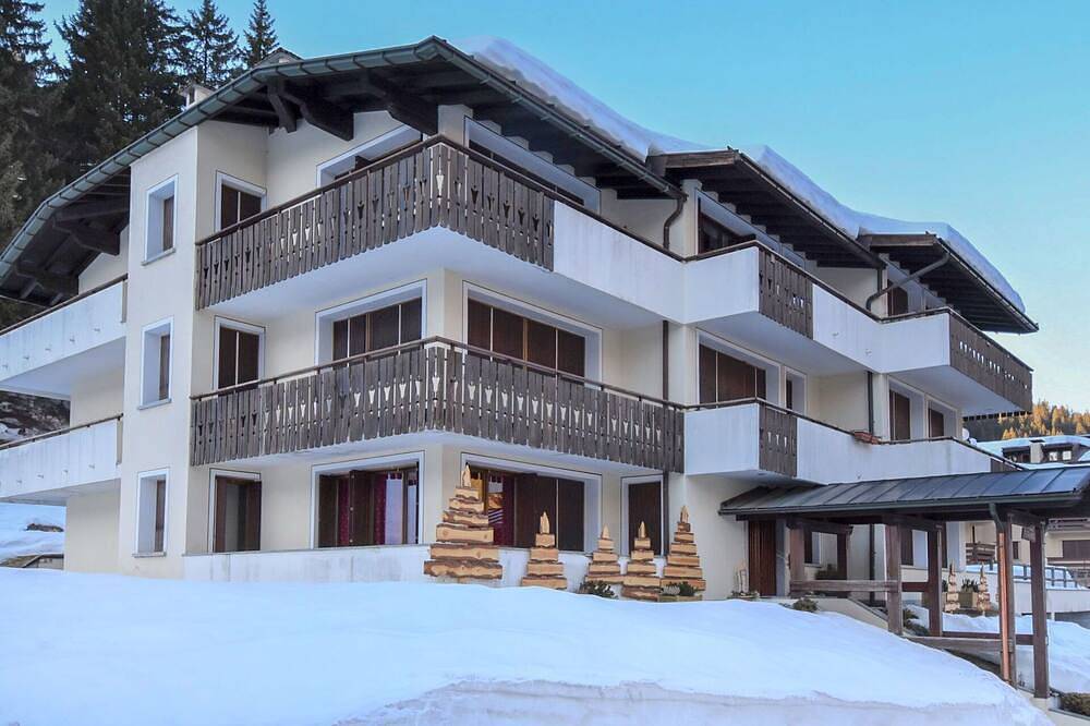 Apartamento entero, Acogedor apartamento para 2 personas con Wifi, Tv y aparcamiento in Madonna di Campiglio, Adamello-Presanella