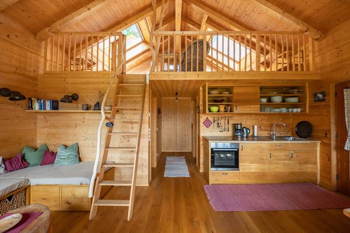 Ganze Ferienwohnung, Baumhaus Samerberg - Baumhaus Samerberg mit Möglichkeit auf Übernachtung unter dem Sternenhimmel in Samerberg, Bayerische Alpen
