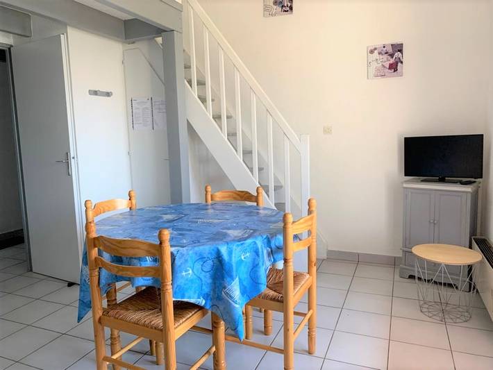 Maison de vacances près plage et commerces avec jardinet, parking privé et équipements complets in La Tranche-sur-Mer, Vendée