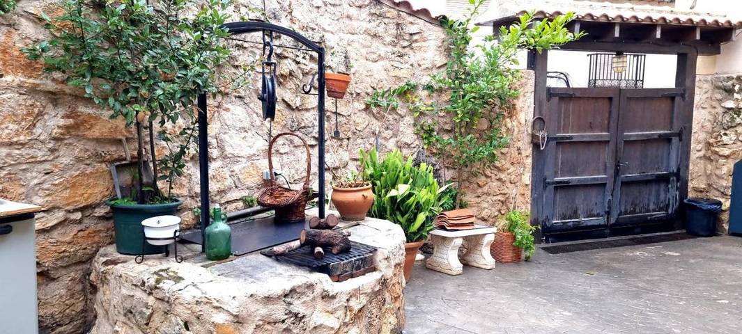 Casa rural para 9 personas, con piscina además de vistas y jardín, Se admiten mascotas en Horche - 2
