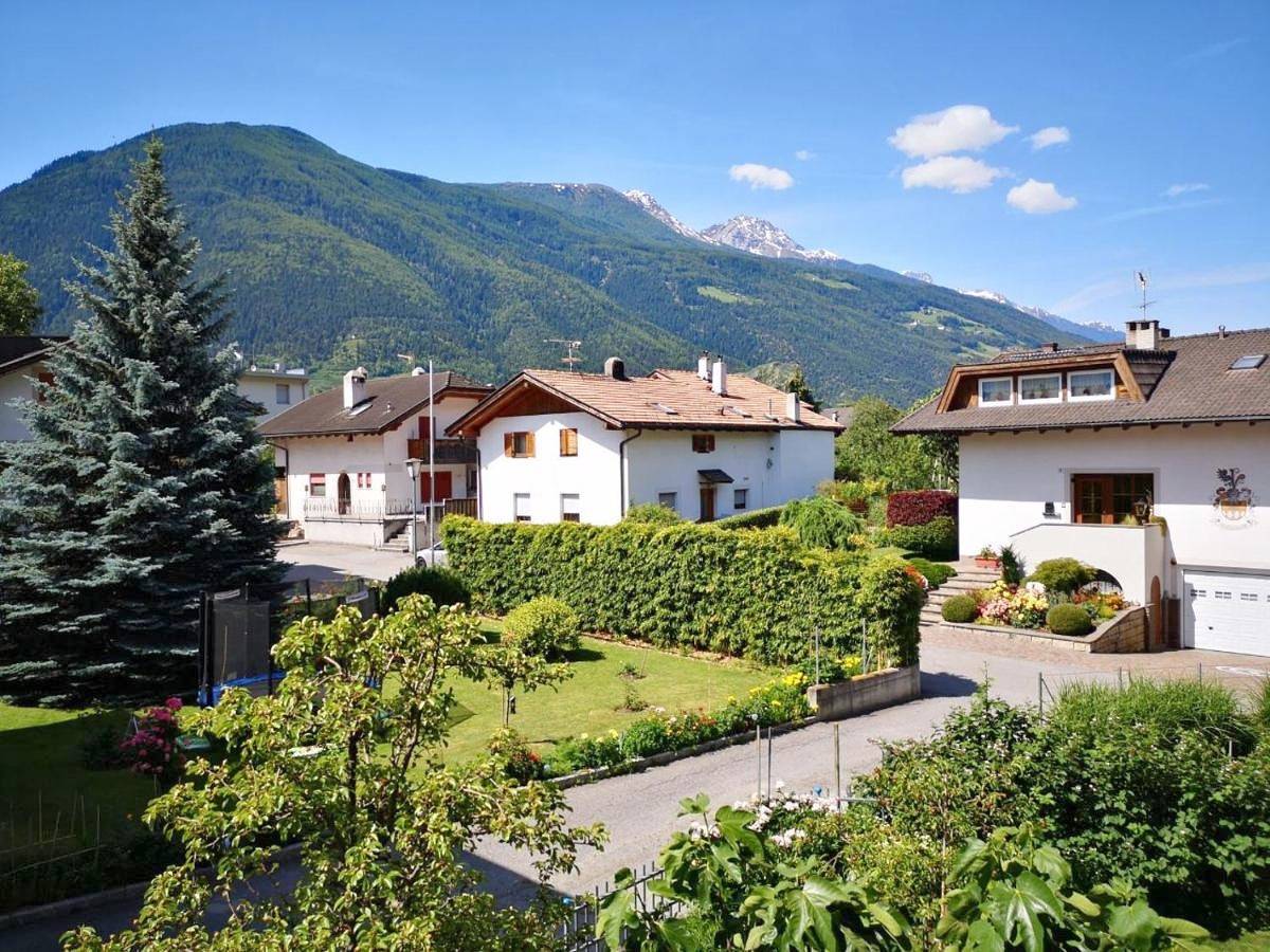 Studio Apartment in Goldrain, Laces