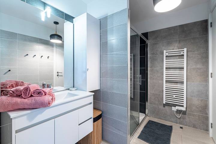 Appartement entier, Marylanca - Porticcio - double terrasse - Wifi - Clim - parking privé. in Porticcio, Grosseto-Prugna