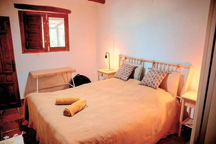 Casa rural para 5 personas, con Terraza y Jardín además de Piscina y Vistas en Sorvilán - 2