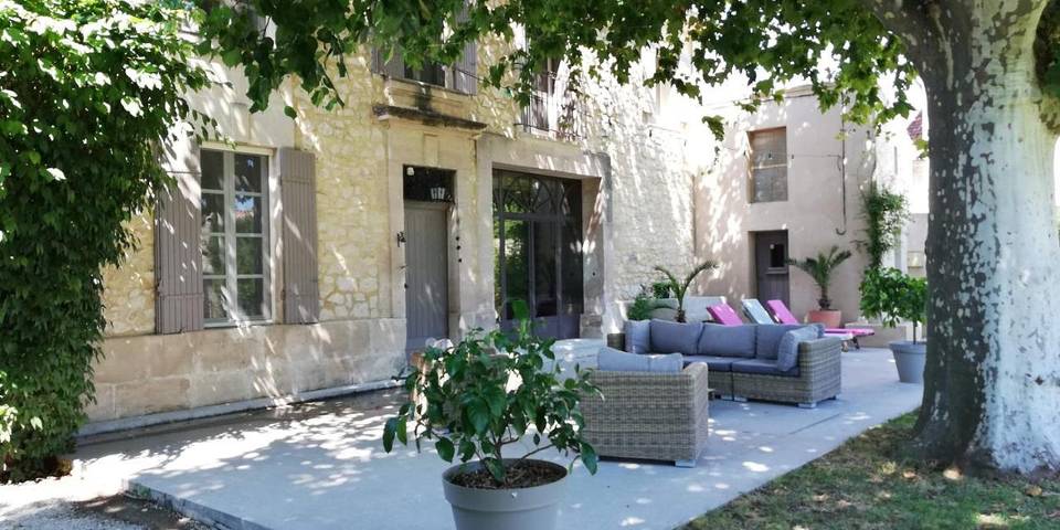 Chalet para 12 personas, con jardín además de piscina y terraza - 1