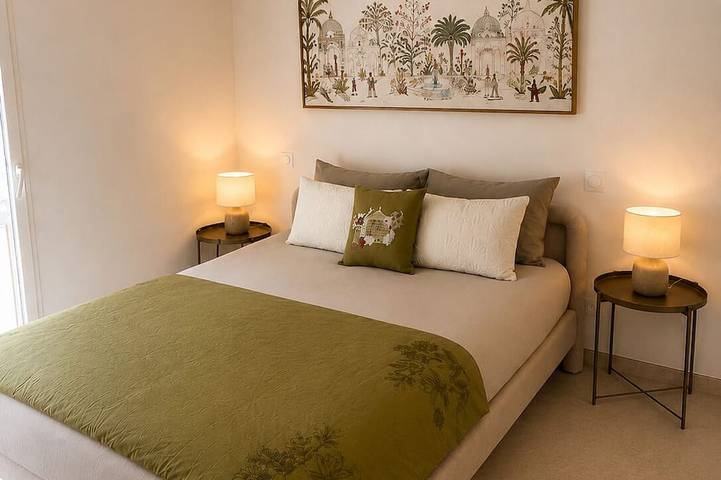 Ganze Wohnung, Elegant apartment in the Petite Camargue in Saint-Laurent-d'Aigouze, Mittelmeerküste (Frankreich)