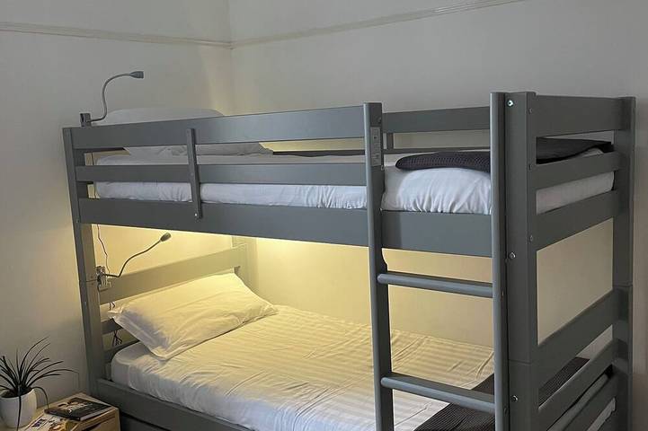 Gîte pour 10 personnes, avec jardin à Saint-Nicolas-du-Pélem - 4