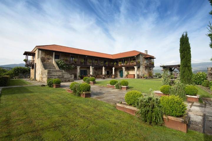 Casa rural para 4 personas, con vistas además de jardín y terraza, Se admiten mascotas en Provincia de Orense - 3