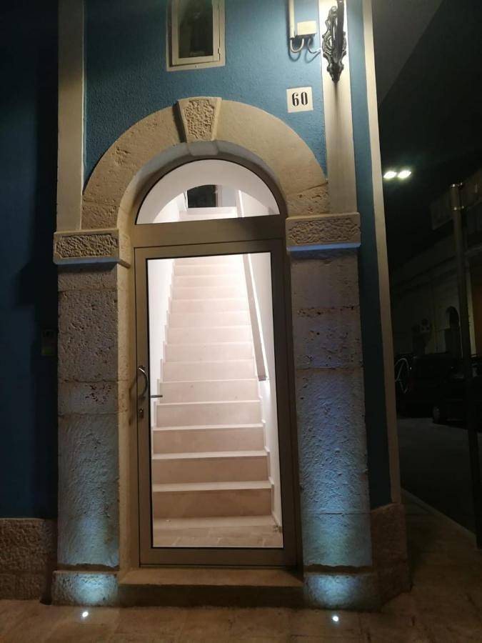 Gîte pour 2 personnes, avec terrasse à Noicàttaro - 3