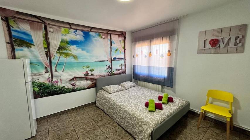 Maison d’hôte pour 2 personnes, avec vue ainsi que jardin et terrasse, animaux acceptés à Lloret de Mar - 4