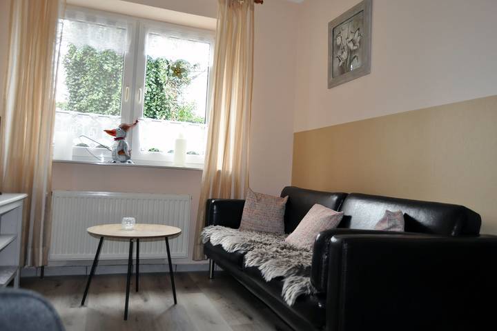 Ganze Ferienwohnung, Hotel-Restaurant Käpt´n Pupkes - Fw Wohnung 1 in Wangerland, Südliche Nordseeküste