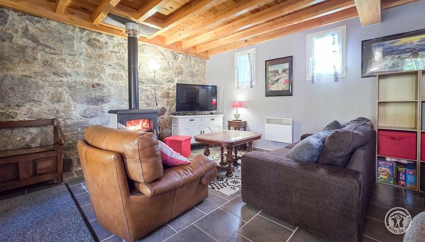 Gîte pour 4 personnes, avec jardin à Bun - 4