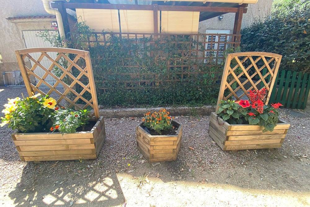 Appartement entier, Studio au calme à Sartene in Sartène, Arrondissement de Sartène