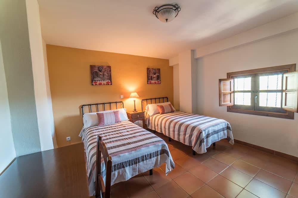 Alojamiento Rural El Valle for 6 people in Dúrcal, Granada Province