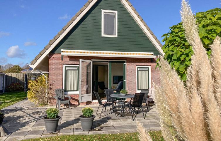 Ferienhaus für 5 Personen, mit Terrasse und Garten