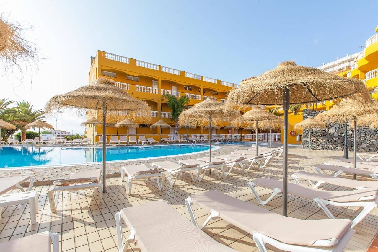 Aparthotel para 10 personas con terraza in Puerto Santiago, Santiago del Teide