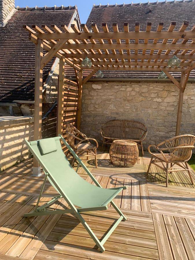Gîte pour 2 personnes, avec Terrasse ainsi que Jardin et Vue dans Château de Pierrefonds