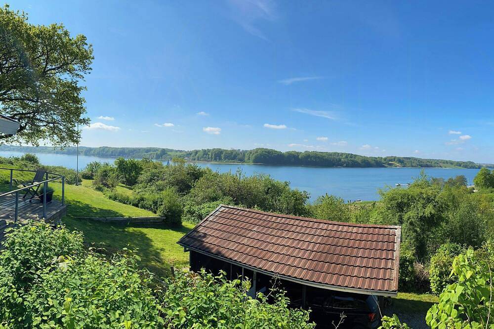 Cottage by Kolding Fjord with panoramic view in Kolding, Lillebælt