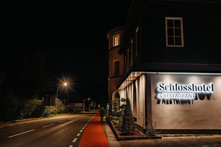 Hotel für 2 Personen, mit Sauna und Terrasse sowie Whirlpool, mit Haustier in Brilon - 2