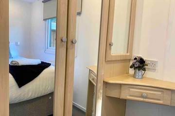 Static Caravan for 6 People in Lancashire, North West England, Photo 3