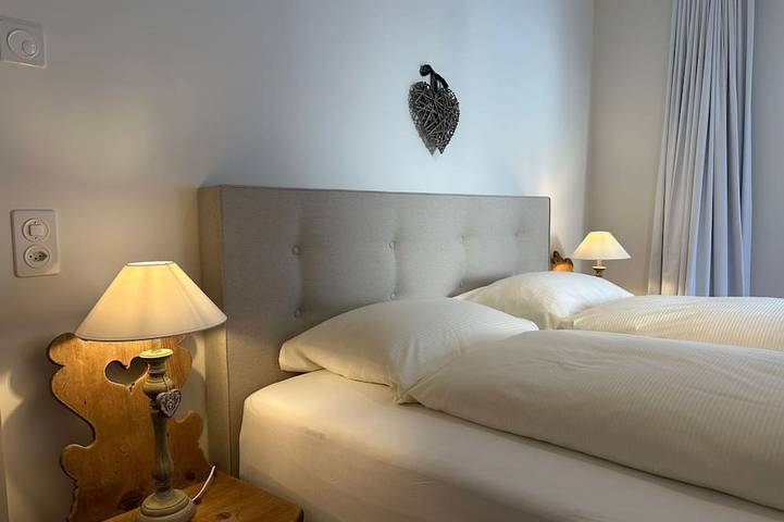 Ganze Wohnung, Chesa Unica - Terrassa mit Wellness in Zuoz, Sankt Moritz