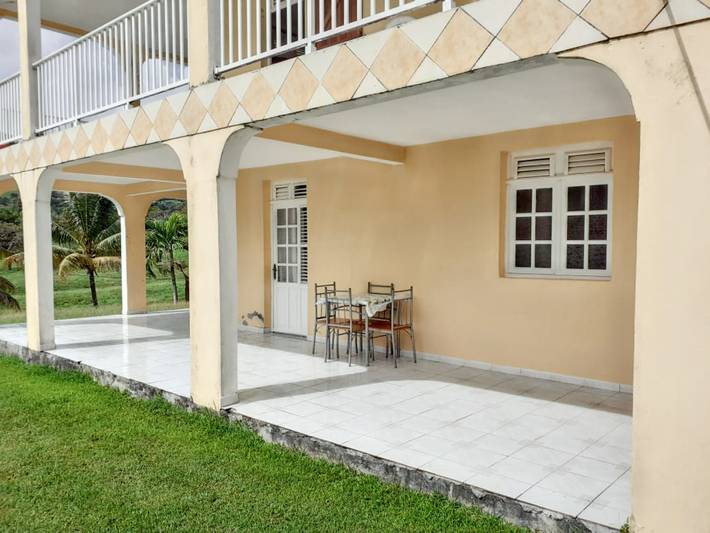 Gîte pour 4 personnes, avec terrasse à Le Vauclin - 3