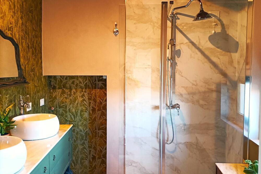 Apartamento entero, Fabulous cosy and stylish flat in Piazza in Umbertide, Valtiberina