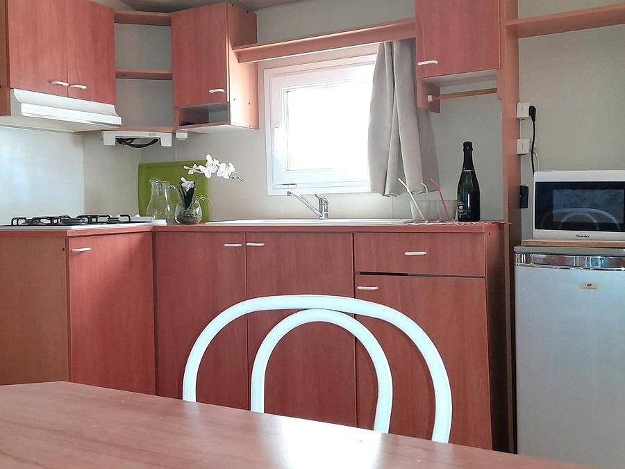 Camping Tikayan La Célestine - Mobilheim 6 personen - Colorado Eco - 2 Schlafzimmer - Klima - Tv in Alpes-de-Haute-Provence