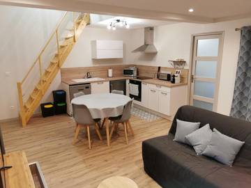 Gîte pour 4 personnes, avec terrasse à Buxerolles