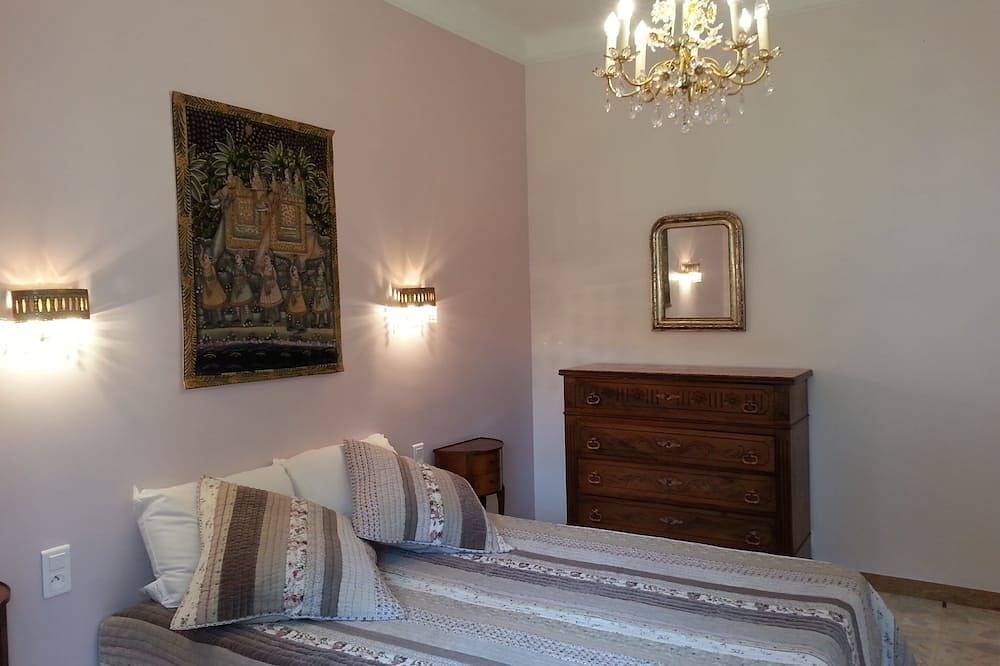 Maison de charme dans le Luberon in Lauris, Parc naturel régional du Luberon
