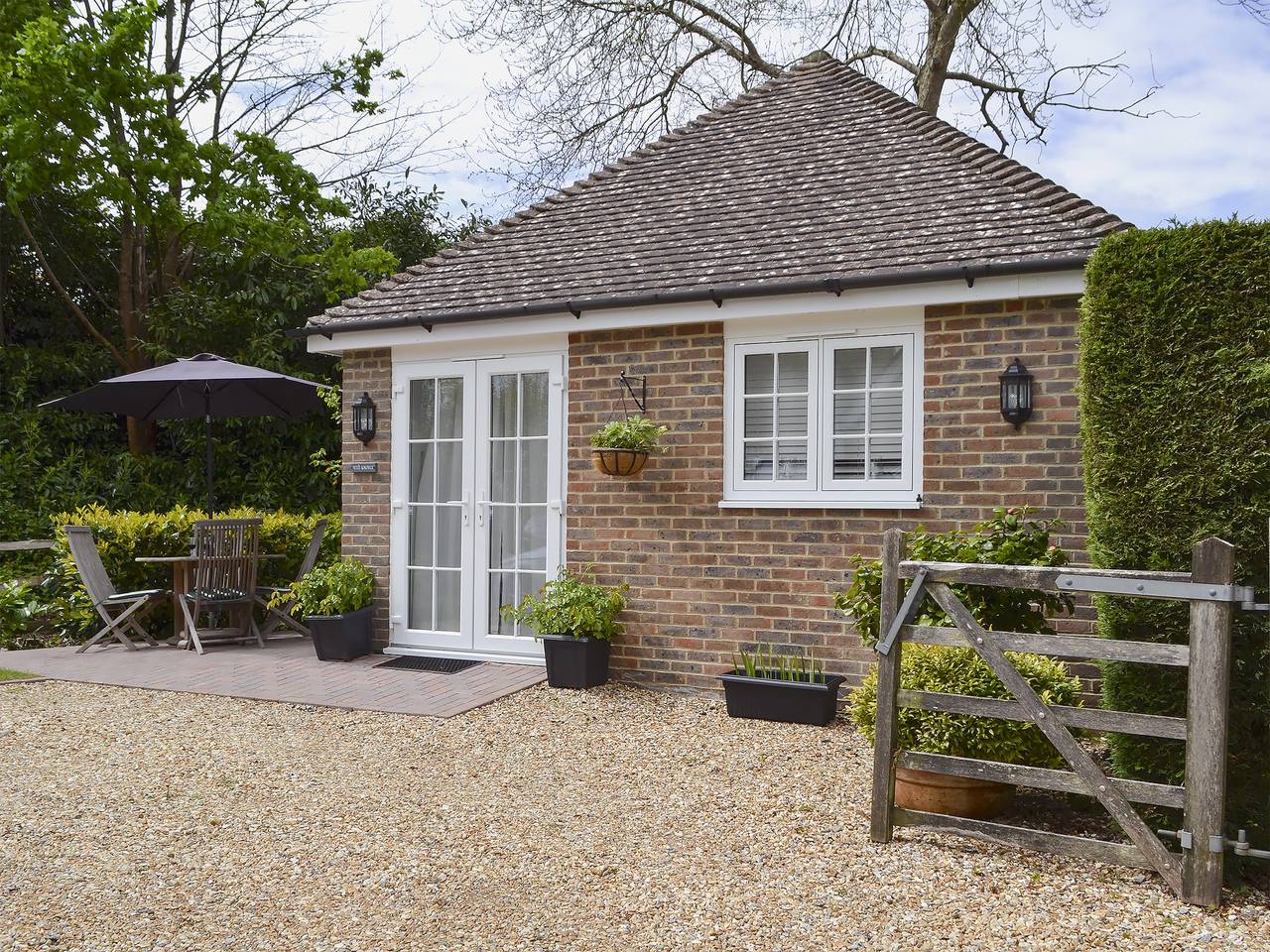 Petit Knowle in Cuckfield, West Sussex