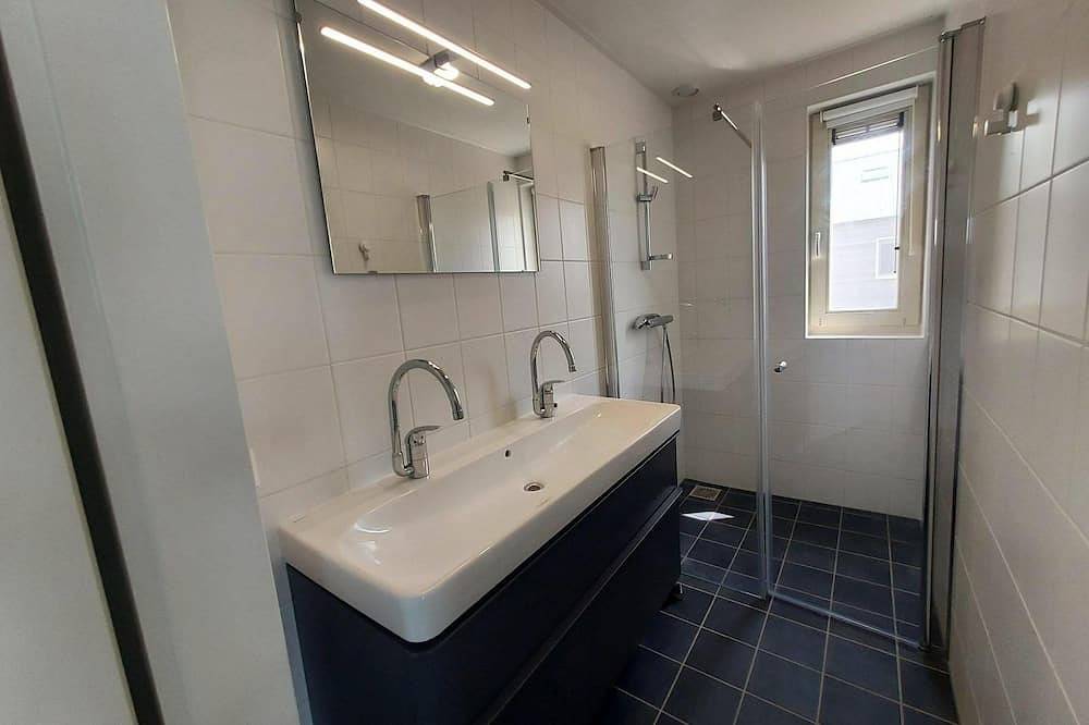 Übernachten Sie in unserem Familienhaus Anchor 14, das einen weiten Panoramablick bietet. in Akkrum, Friesland