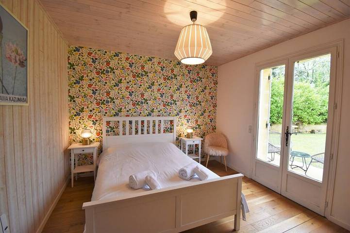 Location de vacances pour 15 personnes, avec jardin et jacuzzi, animaux acceptés à Cénac-et-Saint-Julien - 4