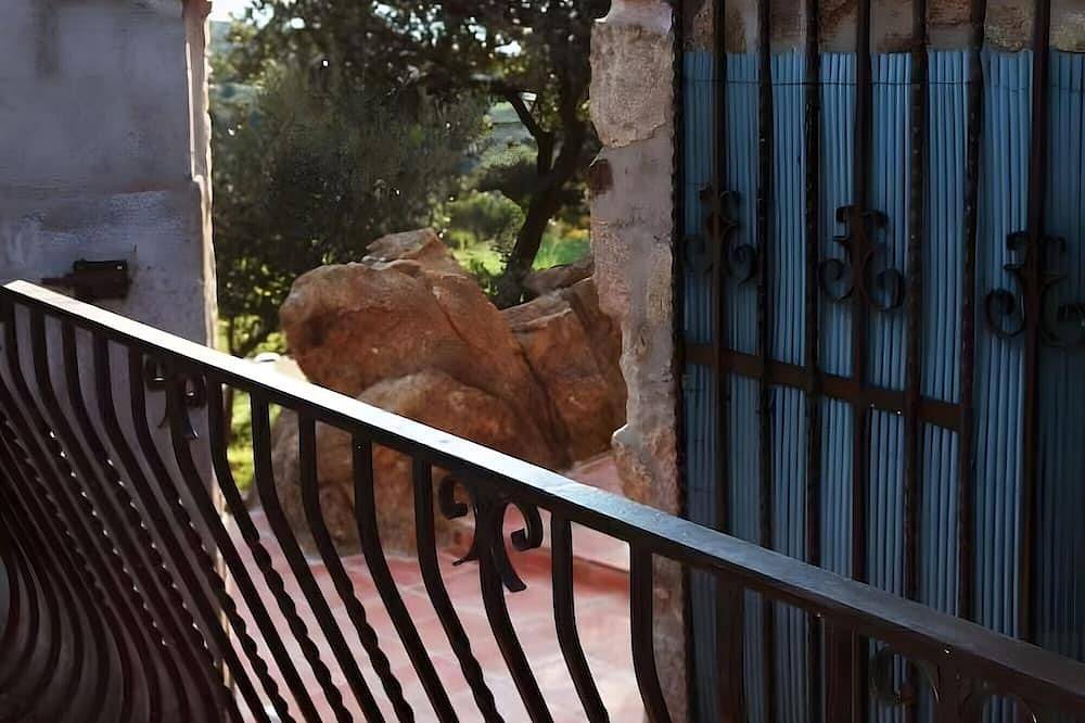 Tour catalane – Mas catalán con vistas panorámicas y jacuzzi privado in Ille-sur-Têt, Región de Prades (Francia)