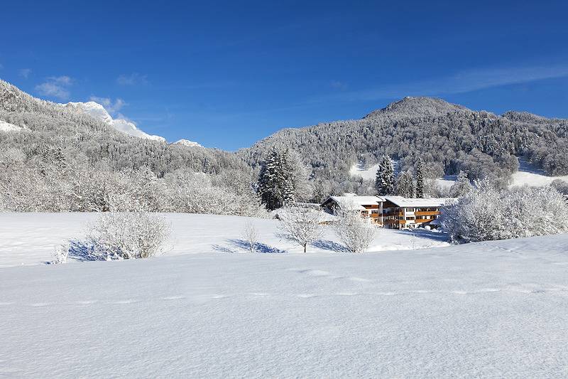 Alpenhotel Weiherbach - Doppelzimmer (Typ A) mit Dusche/Wc, Balkon in Berchtesgaden, Berchtesgadener Alpen