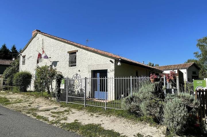 Location de vacances pour 4 personnes à Asnois