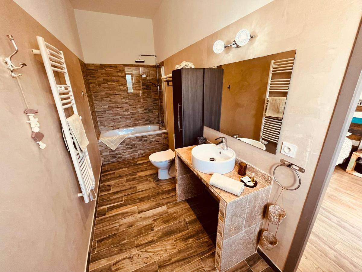 Chambres d'hôte Résidence Casa Toga in Galéria, Parc naturel régional de Corse