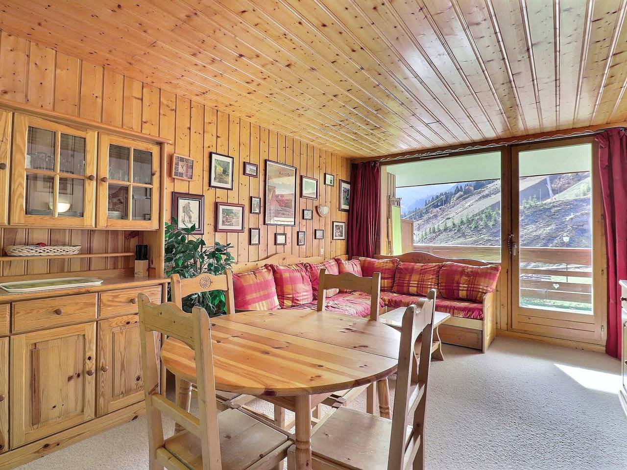 Appartement entier, Appt 5 pers, grand balcon exposé sud, Méribel in Méribel-Mottaret, Les Allues