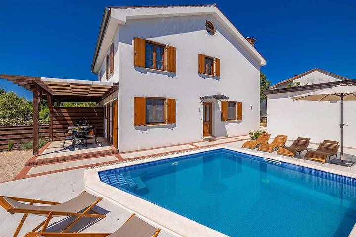 Villa für 6 Personen, mit Terrasse - 1