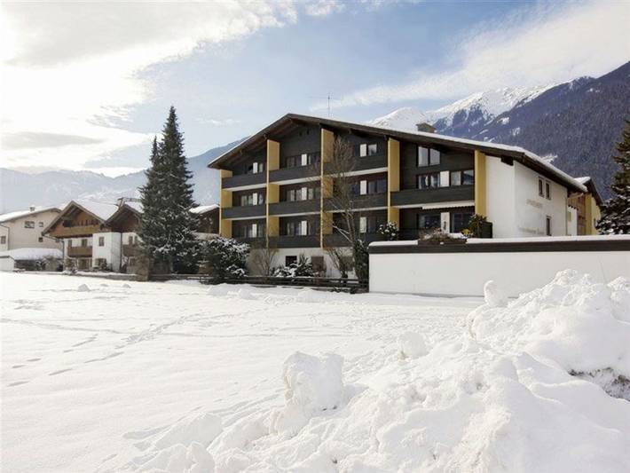 Ferienwohnung für 2 Personen, mit Balkon und Terrasse in Zell am Ziller
