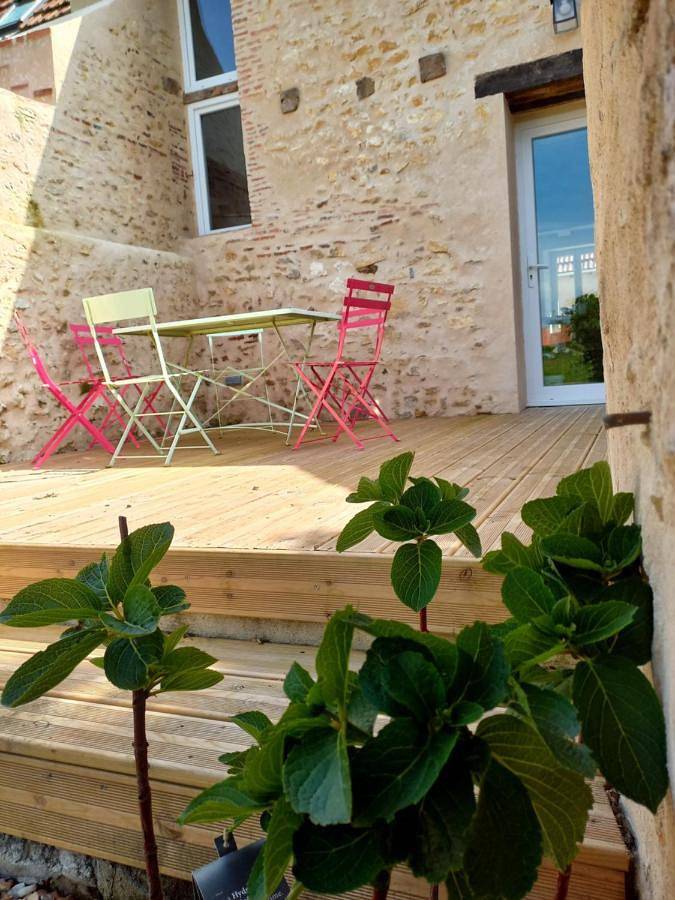 Location de vacances pour 4 personnes, avec terrasse à Thauvenay - 2