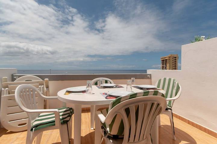 Gîte pour 2 personnes, avec balcon/terrasse et piscine à Playa de las Américas - 2