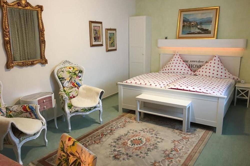 Ganze Wohnung, Doppelzimmer ohne Balkon in Vordertodtmoos, Todtmoos